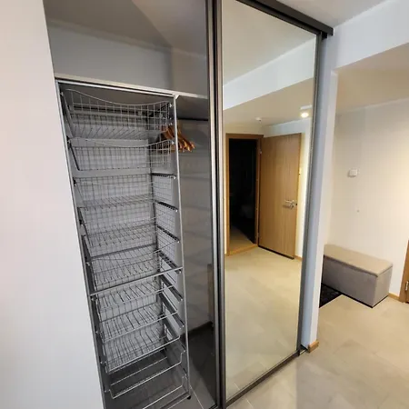 Aptartment At Newer Building 아파트